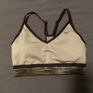 Sports bra